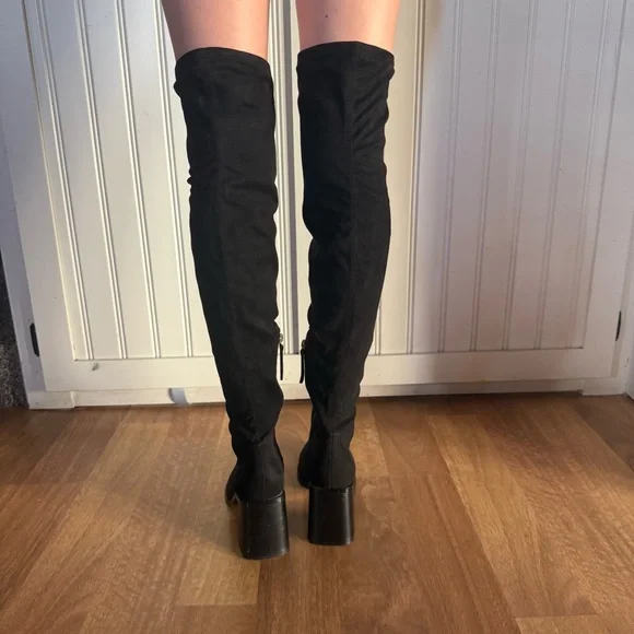 Zara Thigh High suede stacked heel boots - Picture 7 of 13